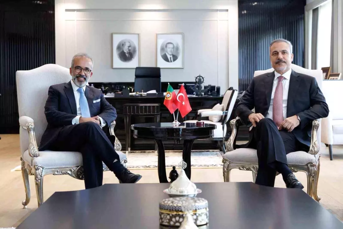 fidan ve rangel ankarada gorustu lS9Any7D.jpg