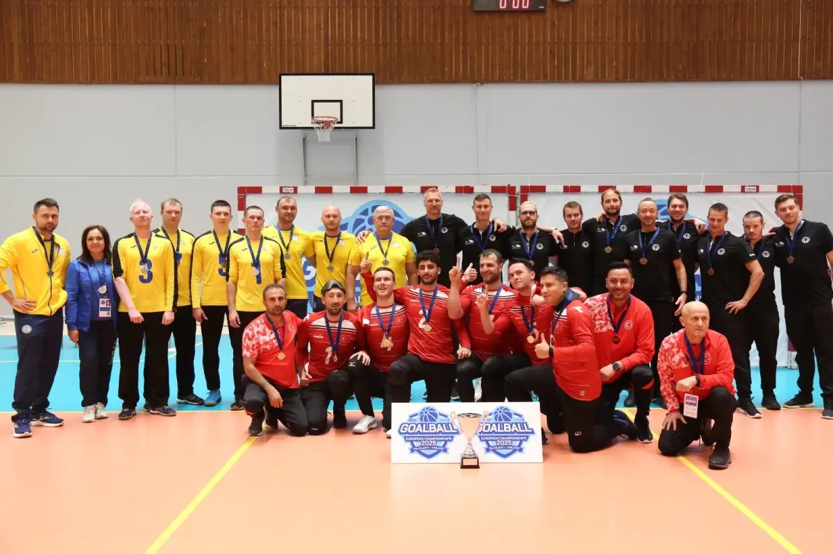 milli takimdan 10 yil sonra sampiyonluk phXk7yic